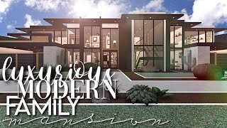 ROBLOX  Bloxburg Luxurious Modern Family Mansion 209k  No Large Plot  House Speed Build [upl. by Taft]