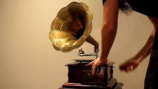 Playing the His Masters Voice hand crank gramophone [upl. by Kentiggerma]